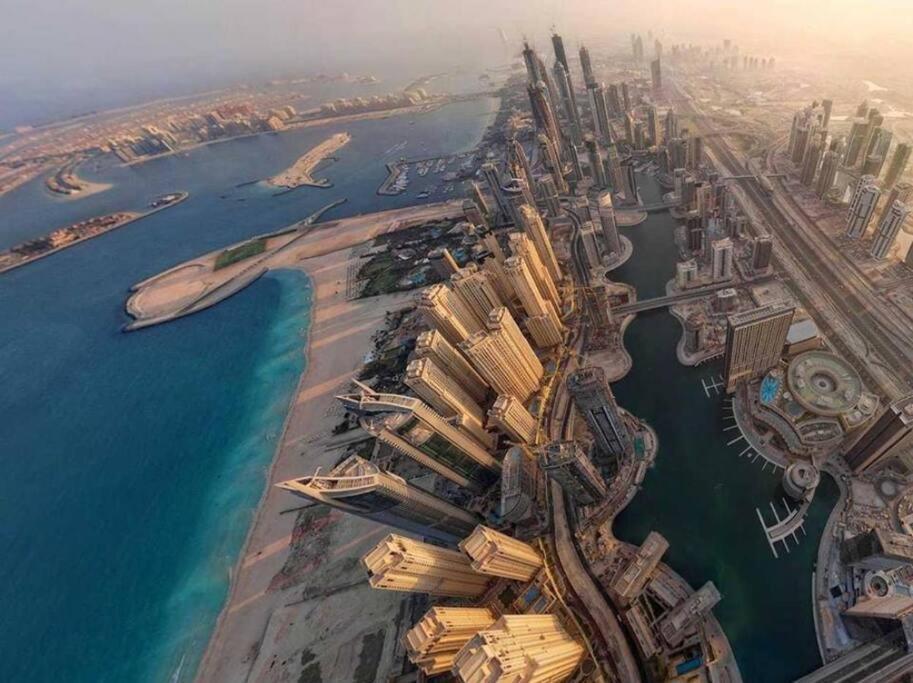 La Buena Vida Holiday Homes - Beach Front Very Spacious, Luxe And Modern 3 Bedroom With Full Kitchen In Jbr , 3 Min To The Jbr Beach Dubai Marina And Tram Station 외부 사진