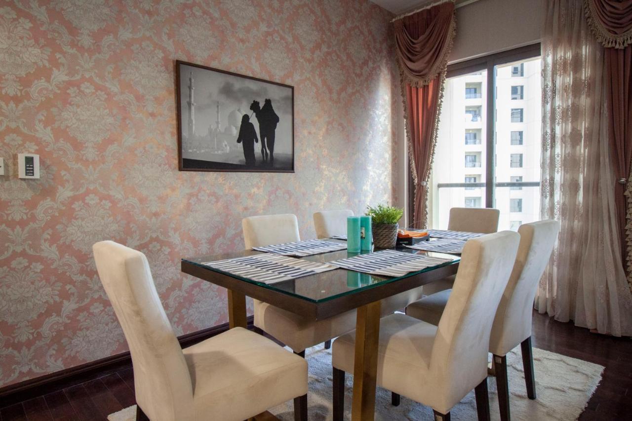 La Buena Vida Holiday Homes - Beach Front Very Spacious, Luxe And Modern 3 Bedroom With Full Kitchen In Jbr , 3 Min To The Jbr Beach Dubai Marina And Tram Station 외부 사진