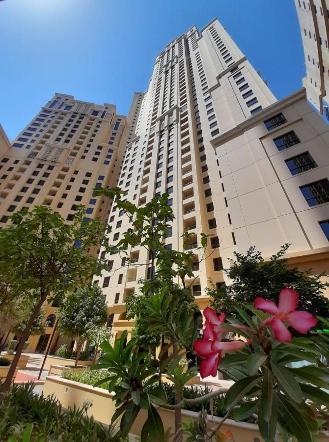 La Buena Vida Holiday Homes - Beach Front Very Spacious, Luxe And Modern 3 Bedroom With Full Kitchen In Jbr , 3 Min To The Jbr Beach Dubai Marina And Tram Station 외부 사진